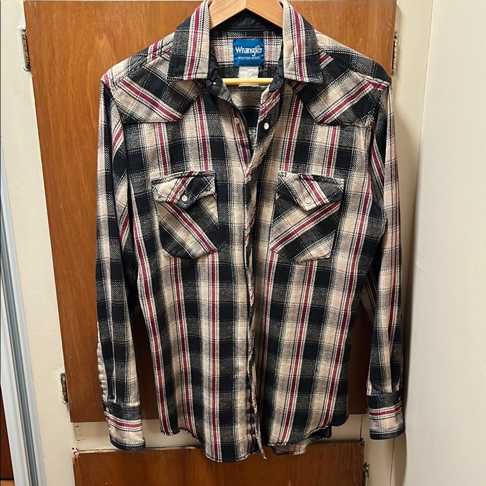 Vintage Wrangler Black, Beige, Red Plaid Shirt